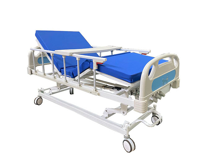 Manual Hospital bed with three functions